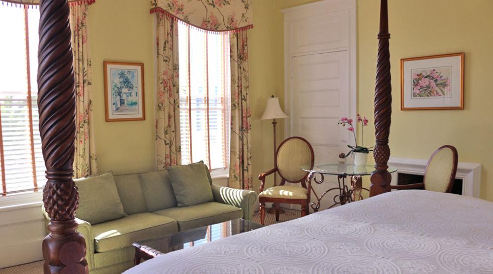 Rosedon Hotel Pembroke Bagian luar foto