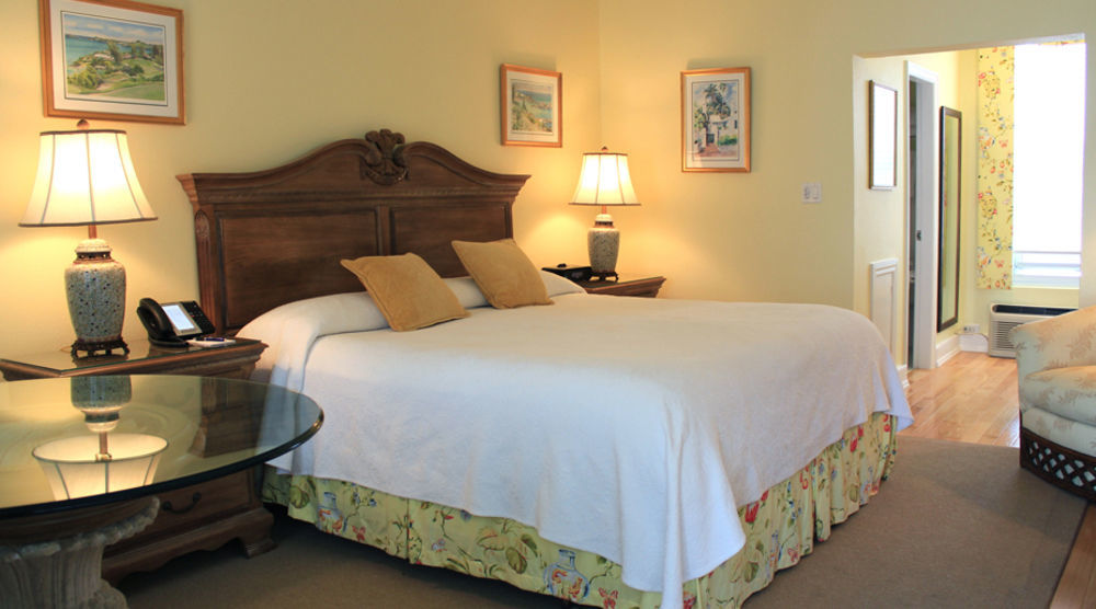 Rosedon Hotel Pembroke Bagian luar foto