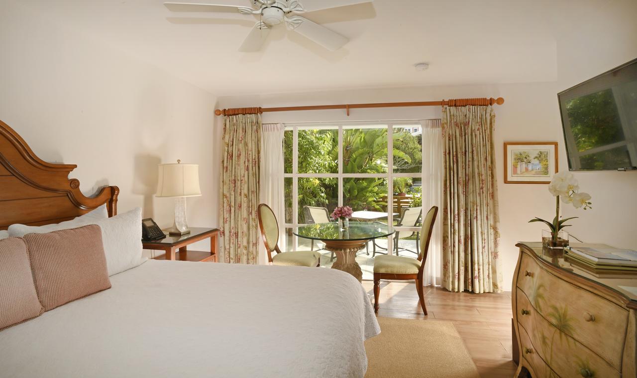 Rosedon Hotel Pembroke Bagian luar foto
