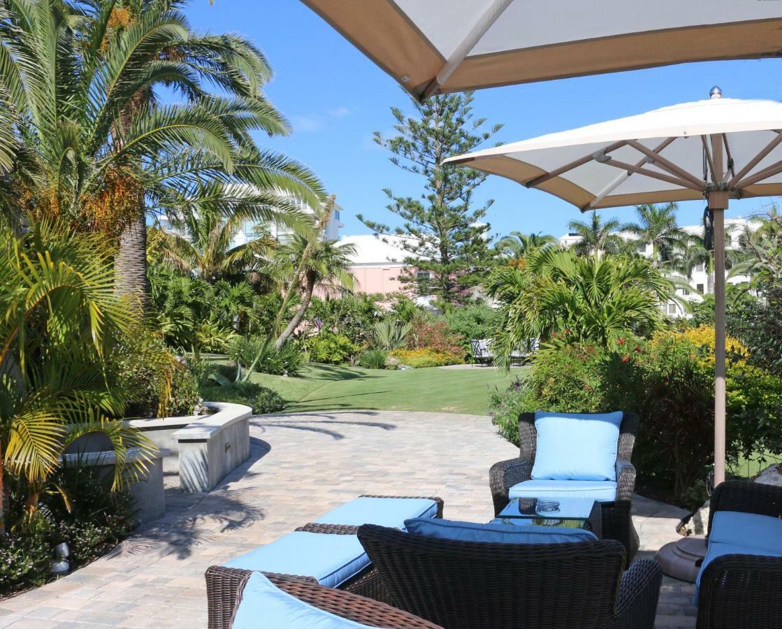 Rosedon Hotel Pembroke Bagian luar foto