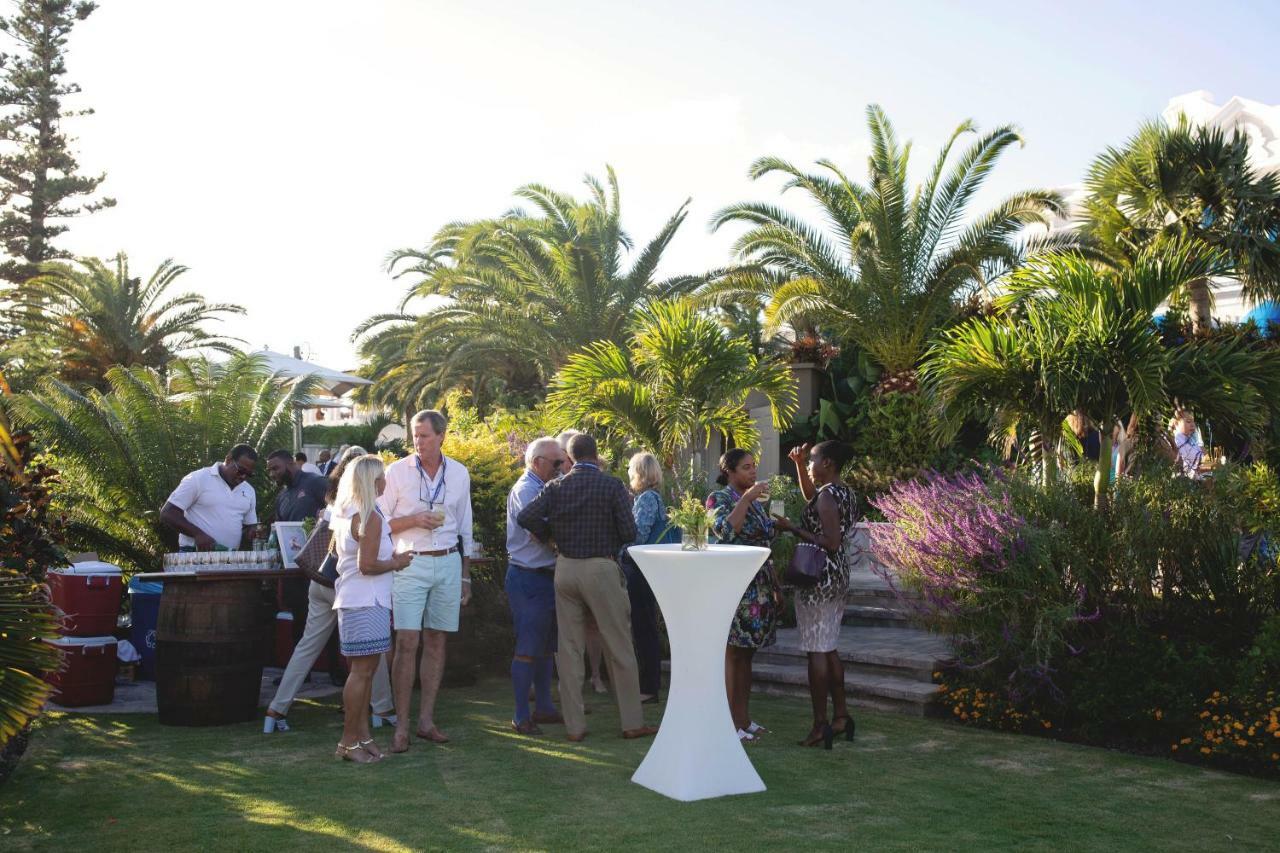 Rosedon Hotel Pembroke Bagian luar foto